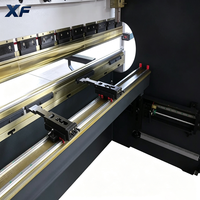 Presse plieuse CNC XF de grande taille pour la pliage de structures en acier lourd et de plaques de réservoirs sous pression