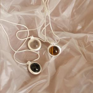 Collar de Plata de Ley S925 con Baño de Oro de 14K, Mini Lazo de Amor, Gota de Aceite Negra, Estilo Coreano Simple y Versátil, Joyería de Nicho para Clavícula - Product Image 2