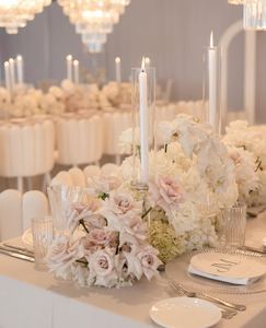 Bleu vert violet rangée guirlande fond rouge île artificielle blanc table fleur coureurs champagne pour mariage décor arc - Product Image 2