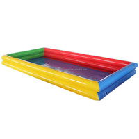 Grande piscine gonflable rectangulaire colorée pour usage commercial, design personnalisé, différentes tailles, capacité de 200 kg, 10 personnes, PVC Kaluen de 0,7 mm