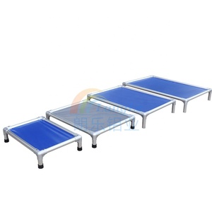 Bestseller Huisdierbenodigdheden Eenvoudig Ontwerp Waterdicht Medium Aluminium Indoor Verhoogde Hondenbed - Product Image 1