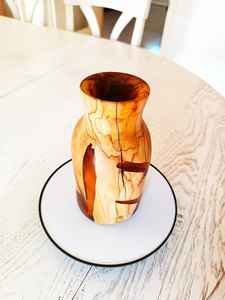 Eleva la Decoración de tu Hogar y Jardín con Macetas de Resina Artesanal, Ideales para Suculentas, Hierbas y Flores - Product Image 4