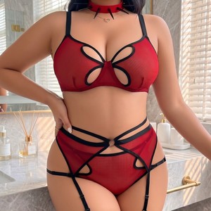 Ensemble de lingerie transparente SMOOTH Plus Size Spicy Girl, ensemble soutien-gorge et culotte fins à découpes ajourées pour femmes rondes et voluptueuses - Product Image 3