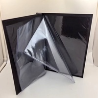 Menu personnalisé A4 en cuir PU grain de bois anthracite avec pochettes transparentes en PVC pour restaurant