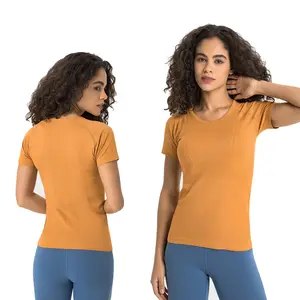 2023 yeni varış moda dikişsiz 4 yönlü streç çabuk kuruyan nefes koşu spor yoga t-shirt kadınlar için