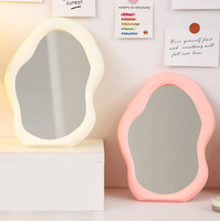 Support rose mignon de qualité supérieure sur la table petit miroir de maquillage vanité miroir de maquillage compact décoratif pour les filles