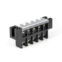 Alimentation du panneau à travers le bornier 4 broches 100A 600V barrière EV connecteur d'alimentation cc haute tension