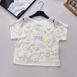 Blusa de Verano Casual para Mujer, Blanca, de Crochet, con Flores, Manga Corta, Diseño Calado - Product Image 1