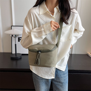 New Customized Waterproof Mini Nylon Phone <b>Chest</b> Bag Casual Men's Sling Fanny Pack Unisex <b>Chest</b> Crossbody Bag - Product Image 5