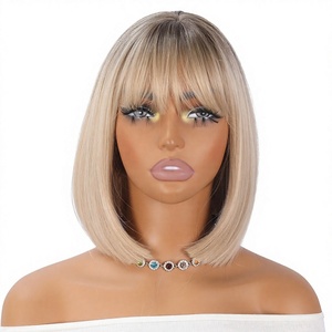 Perruque Bob Synthétique Lisse Effet Naturel avec Frange Blond Miel en Fibre Haute Température pour Usage Quotidien - Product Image 3