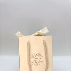 Sacs en papier personnalisés Boutique de cadeaux avec logo Shopping Customshopping - Product Image 2