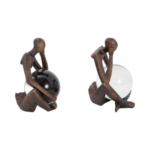 Sculture Astratte di Figure Sedute con Sfera di Vetro, Elemento Decorativo Moderno per Mensole o Tavolini da Caffè - Product Image 3