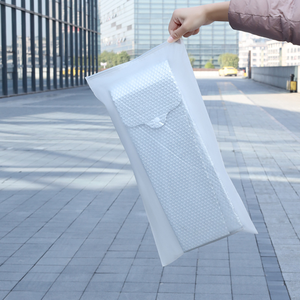 Parasole Anteriore Stile Sportivo Ury per Tesla, Copertura Isolante Termica per Finestrini, Visiera Parasole Pieghevole in Foglio di Alluminio per Auto - Product Image 6