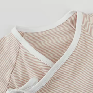 Cravatta laterale a maniche corte di colore personalizzato con bavaglini a righe vendita calda per tutti i mesi <span class=keywords><strong>pagliaccetto</strong></span> per neonati <span class=keywords><strong>elegante</strong></span> Boutique - Product Image 4