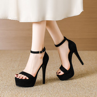 Sandales à talons ultra-hauts en daim 2026, plateforme épaisse de 135 cm, bout ouvert, fermeture à boucle pour femmes - Chaussures de soirée, de défilé et de pole-dance