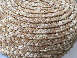 Ensemble de table de machine à coudre de haute qualité, économe en énergie, spécial pour chapeaux de paille et chapeaux bob - Product Image 5