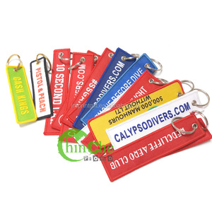 Customizable Remove Flight Embroidered Woven Keychain Promotional Cloth Embroidery Keytag for Carabiners & Keychains