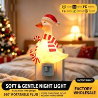 Lampada Notturna LED a Forma di Anatra Natalizia con Cappello di Babbo Natale, Decorazione per Casa, Lampada da Parete, Illuminazione Festiva per Camera da Letto, Regalo, Lampada da Studio