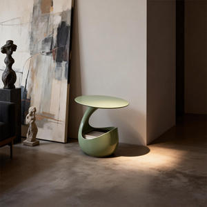 Table de chevet créative nordique avec lit partagé pour chat, meuble moderne pour animaux de compagnie, table de chevet de salon en verre de forme spéciale - Product Image 5