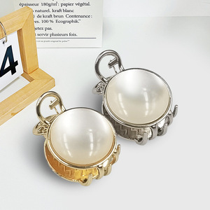 Half Up Hair Clip Faux Pearl 6 Cm Silver Gold Daily Use Hair Ornament - Product Image 1