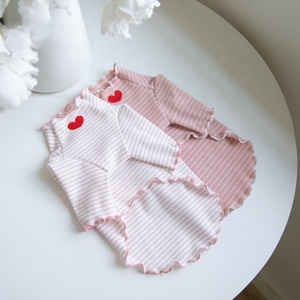 قميص جديد مخطط مناسب للخريف والشتاء مناسب للكلاب الأليفة وهو ملابس كاجوال ومريحة - Product Image 1