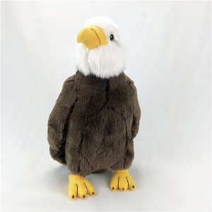 Collection de Peluches Réalistes d'Oiseaux Sauvages : Aigle Chauve et Tucan Toco - Product Image 3