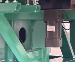 Máquina de Bordar Computarizada de Alta Velocidad Yuanheng 920 de la Mejor Calidad, con Lentejuelas Planas y Simples, con Sistema DAHAO A18 - Product Image 4