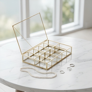 Caja Organizadora Moderna de Lujo en Metal y Vidrio para Accesorios Pequeños, Joyería y Maquillaje - Product Image 1