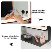 Miroir de courtoisie de salle de bain moderne à LED avec interrupteur tactile étagère murale éclairée pour le rangement de l'appartement, de la villa et du maquillage