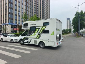 Autocaravana de Lujo de <span class=keywords><strong>Segunda</strong></span> <span class=keywords><strong>Mano</strong></span>, Cómoda para Viajes de Larga Distancia, en Venta - Product Image 2