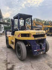 Montacargas Diésel Komatsu con Mástil de 3 Etapas, Neumáticos Neumáticos, Usado, para Operación en Pavimento Exterior, Conducción Asistida, Centro de Carga de 500 mm - Product Image 2
