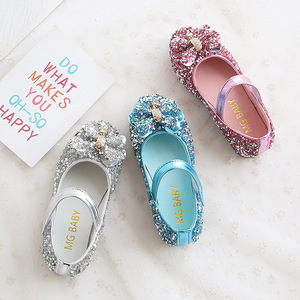 Nieuwe Pailletten Strik Platte Casual Kinderschoenen Meisjes Zachte Zool Kristal Sandalen Baby Mode Mooie Prinsessen Stijlen - Product Image 3