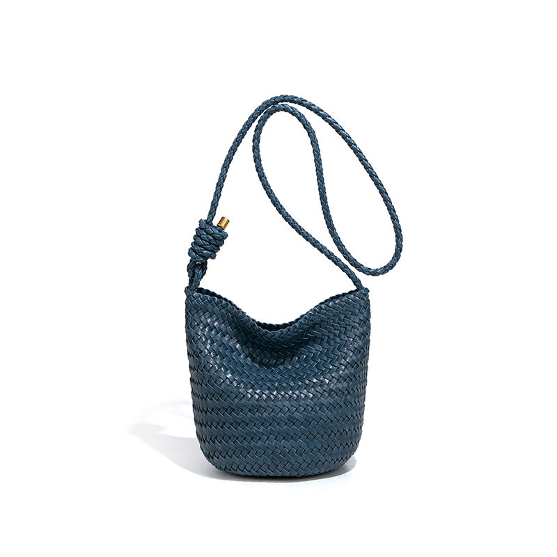 B2505 # Victoria Blue