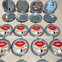 Miroir de poche pliable de luxe fait main, effet diamant rouge, finition métallique nacrée brillante, logo personnalisé, double face grossissement 2X