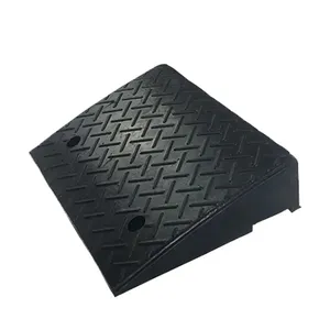 Wholesale 480*340*100mm Rubber Kerb Curb Portable Ramp