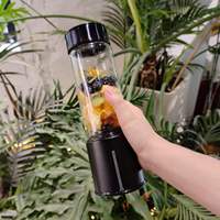 Vente en gros de mini-mixeurs multifonctionnels rechargeables pour appareils de cuisine intelligents 3,7 V, machine à milkshake, brise-glace, centrifugeuses, mélangeurs