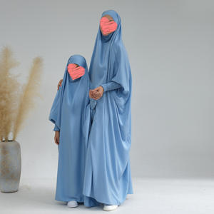 Yibaoli Offre Spéciale prières aériennes robe musulmane vêtements islamiques femmes et enfants <span class=keywords><strong>maman</strong></span> et fille robe de prière - Product Image 1