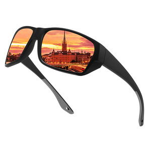 Gafas de Sol Polarizadas con Marco Cuadrado Personalizado, Lentes TAC UV400, Marco Completo Negro, Unisex, para Deportes al Aire Libre, Ciclismo y Conducción - Product Image 1