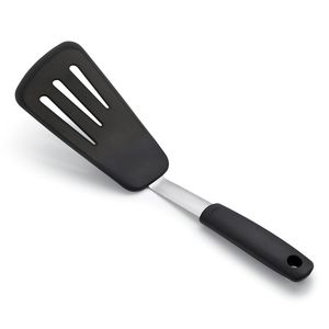 GOOD GRIPS - Spatule à omelette en silicone - Product Image 1