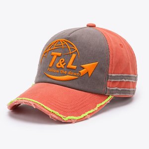 Gorra de Campamento de Lujo Vintage con Logotipo Personalizado Bordado en 3D, de 5 Paneles, Ajustable, de Pana y Terciopelo, Venta al Por Mayor - Product Image 1