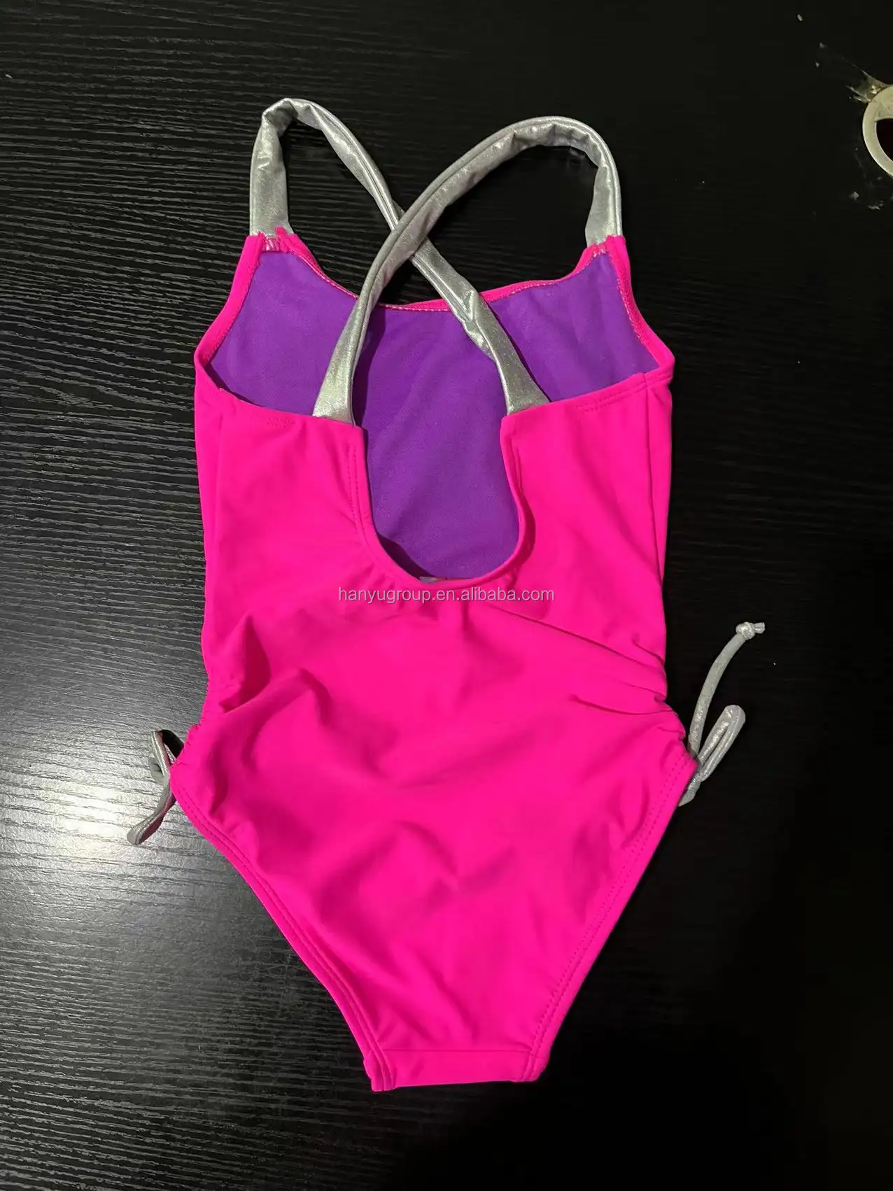 Logotipo personalizado meninas rosa Sólido de uma peça Swimwear Suit Alças ajustáveis largas UPF 50 + proteção solar beachwear Australiano