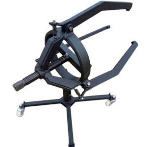 Extracteur <span class=keywords><strong>de</strong></span> <span class=keywords><strong>tambour</strong></span> <span class=keywords><strong>de</strong></span> <span class=keywords><strong>frein</strong></span> à trois mâchoires - Product Image 1