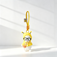 Porte-clés Poupée Mouton en Peluche avec Tenue Imperméable, Design Anime Doux et Mignon, Breloque de Sac, Pendentif Décoratif pour Sac à Dos et Sac à Main