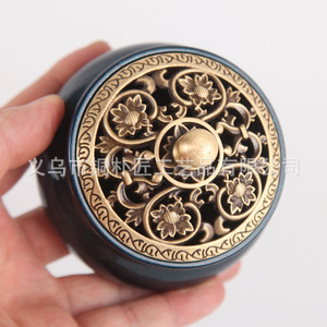 Brûleur d'encens en cuivre Tongpu Craftsman, à trois pieds, en forme d'angle, en cuivre pur, pour usage domestique, brûleur d'encens d'intérieur au bois de santal - Product Image 3
