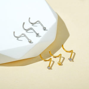 Joia de Piercing de Nariz Right Grand em Titânio ASTM F136 20G Hipoalergênico com Zircônia Cúbica/Esfera/Coração/Estrela em Formato de Parafuso - Product Image 3