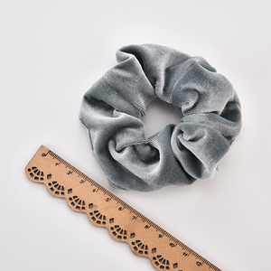 Groothandel Premium Fluweel Scrunchies Sets Elastische Haarbanden Fluwelen Haar Scrunchies Voor Vrouwen Haaraccessoires Haarband Stropdassen - Product Image 6
