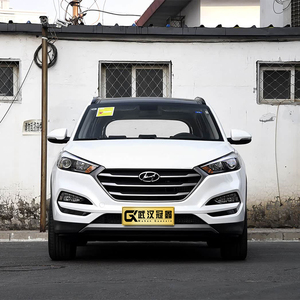 <span class=keywords><strong>Hyundai</strong></span> <span class=keywords><strong>Tucson</strong></span> SUV 2018 d'occasion, conduite à gauche, excellent rapport qualité-prix, sièges en cuir, caméra de recul, pneus R16, jantes en alliage d'aluminium - Product Image 2