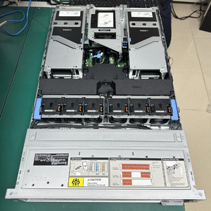 Serveur en rack 2U <span class=keywords><strong>AI</strong></span> GPU Dell EMC PowerEdge R470 R570 R670 R770 neuf avec processeur Intel Xeon 6 CPU/RAM DDR5/alimentation 1400W - Product Image 1