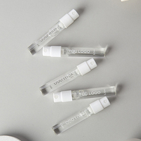 Botol Parfum Kaca Mini 1.5ml dengan Pompa Semprot Plastik, Botol Sampel Perjalanan Label Pribadi OEM untuk Merek Parfum