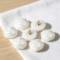 Boutons en fausses perles effet écaille de tortue, brillants, blancs, 15*12MM, avec boucle métallique pour chemisiers et chemises